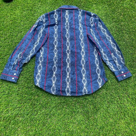 Wrangler Western AOP Baby Crop Button Down Casual Shirt - Picture 6 of 6